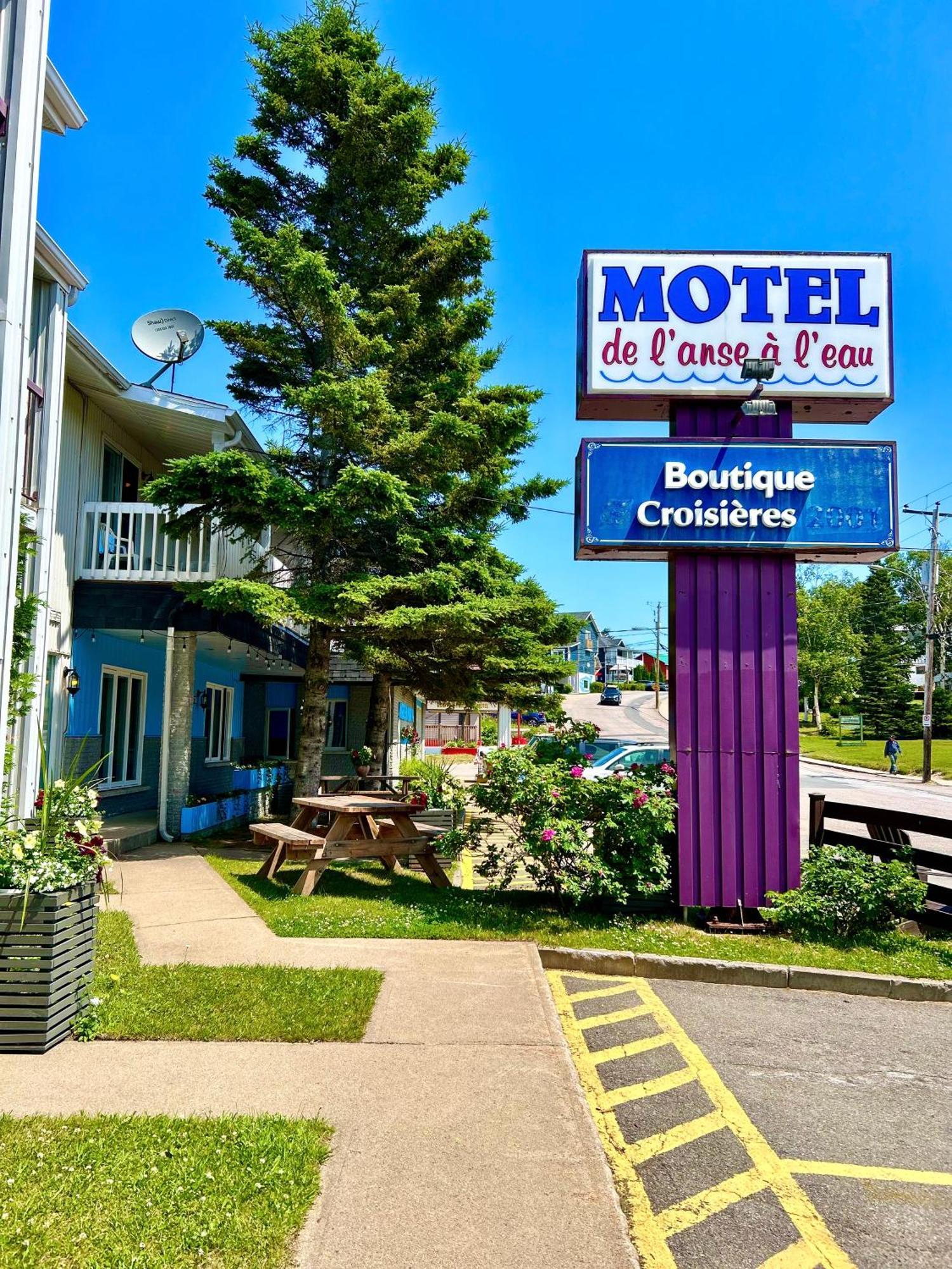Motel De L'Anse A L'Eau Tadoussac Exterior foto